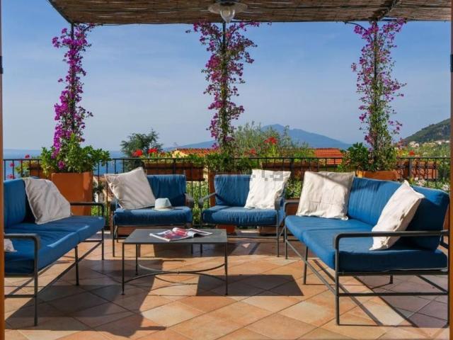 Casa in vendita a Vico Equense, Campania
