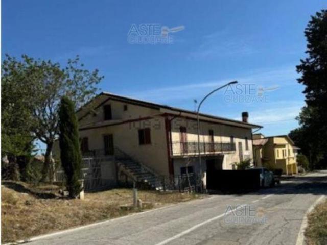 Casa in vendita a Pescosansonesco, Abruzzo