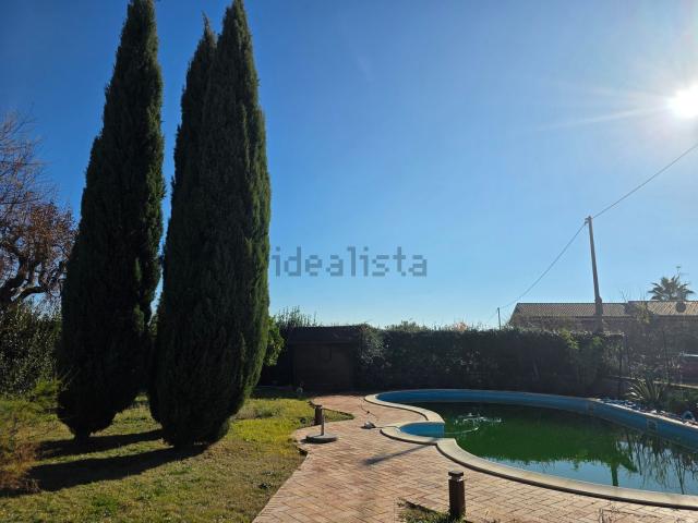 Casa in vendita a Borgo Pintura, Marche