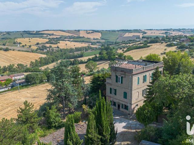 Casa in vendita a Contrada San Donato, Montefano