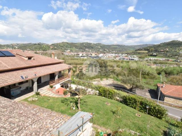 Casa in vendita a Laureana Cilento, Campania