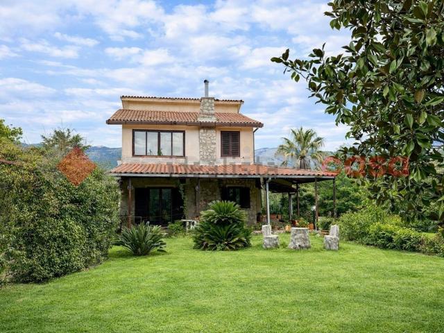 Casa in vendita a Itri, Lazio