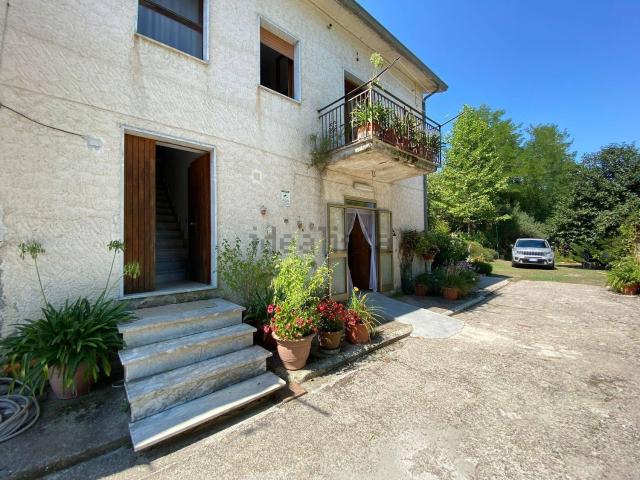 Casa in vendita a Apollosa, Campania