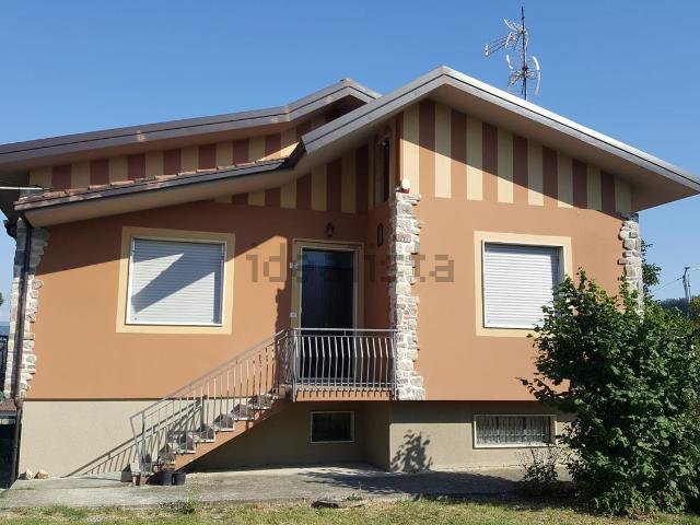 Casa in vendita a Piemonte, Alessandria