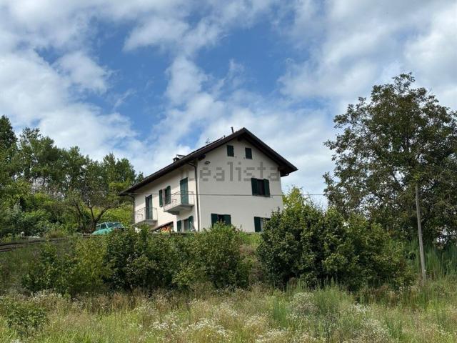 Casa in vendita a Piemonte, Asti