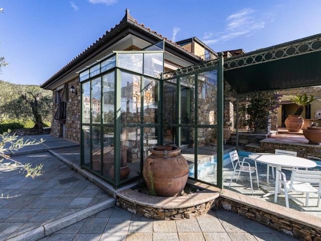 Casa in vendita a Andora, Liguria
