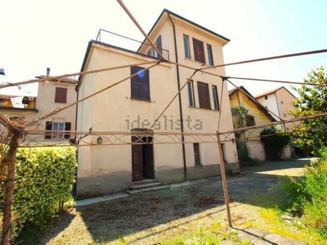 Casa in vendita a Ovada, Alessandria