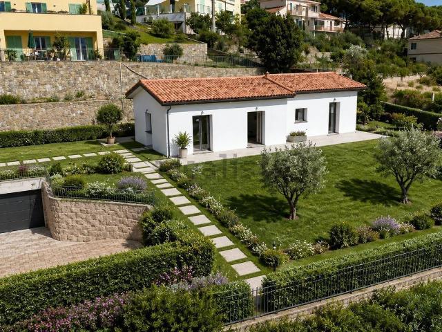 Casa in vendita a Bussana, Sanremo