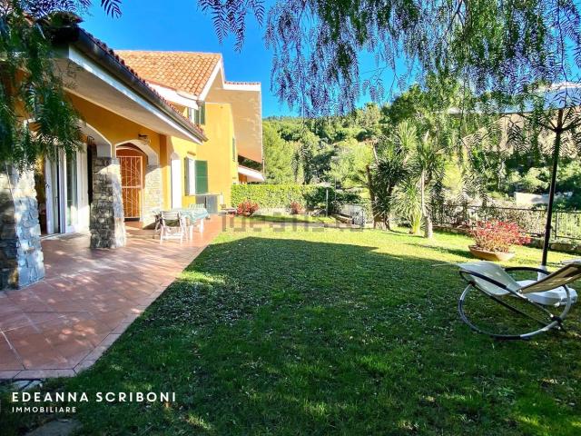 Casa in vendita a Andora, Liguria
