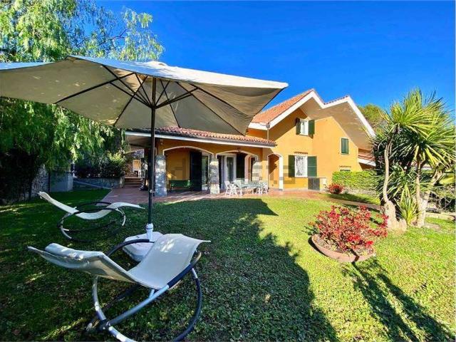 Casa in vendita a Andora, Liguria