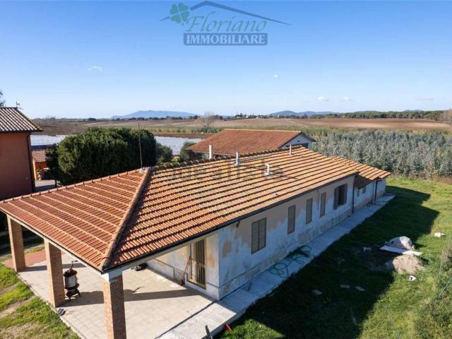 Casa in vendita a Montalto Di Castro, Lazio