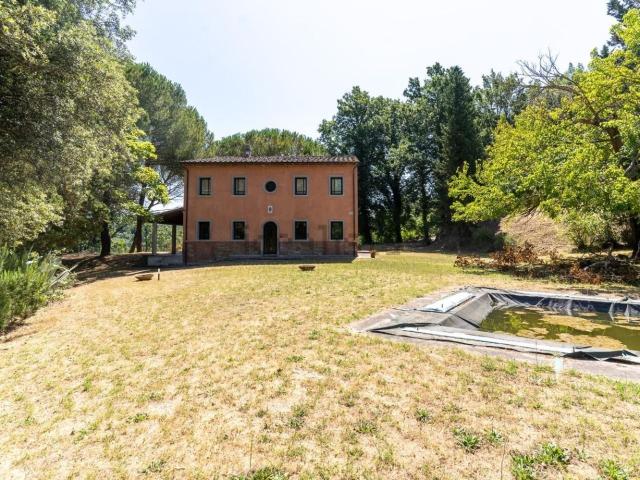 Casa in vendita a Legoli, Toscana