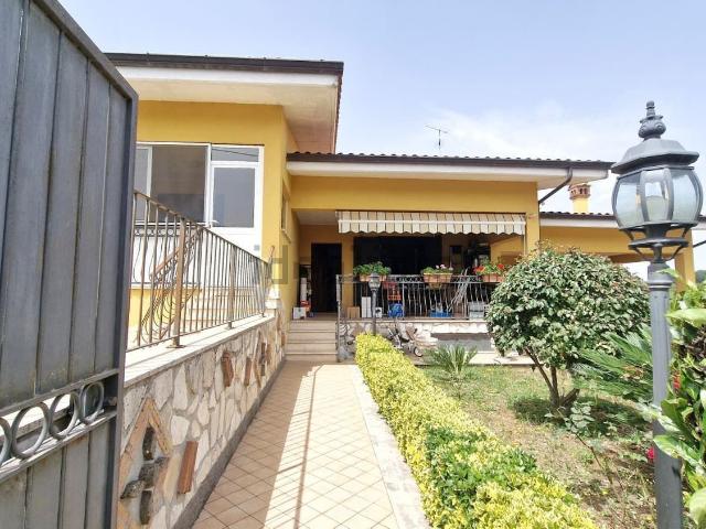 Casa in vendita a Roma Capitale, Lazio