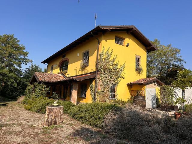 Casa in vendita a Piemonte, Alessandria