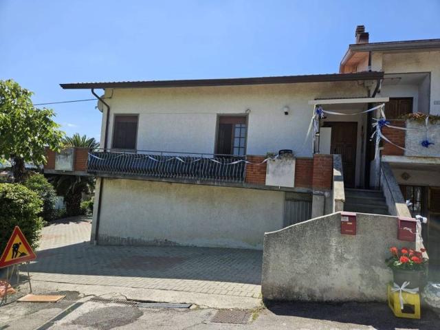 Casa in vendita a Marche, Pesaro E Urbino