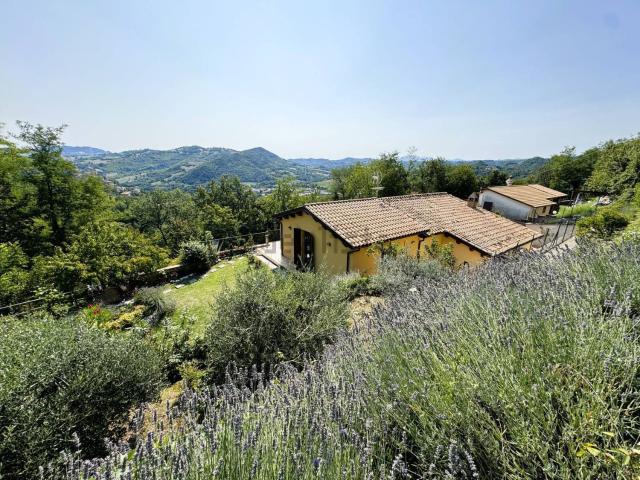 Casa in vendita a Marche, Fermo