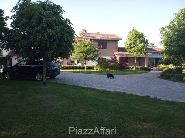 Casa in vendita a Correzzola, Veneto
