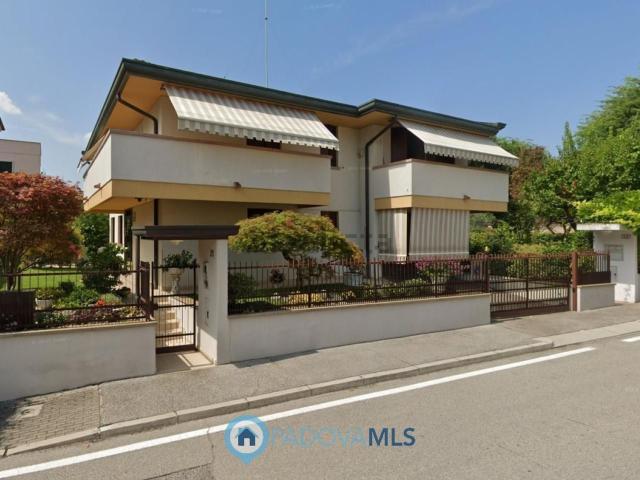 Casa in vendita a Padova