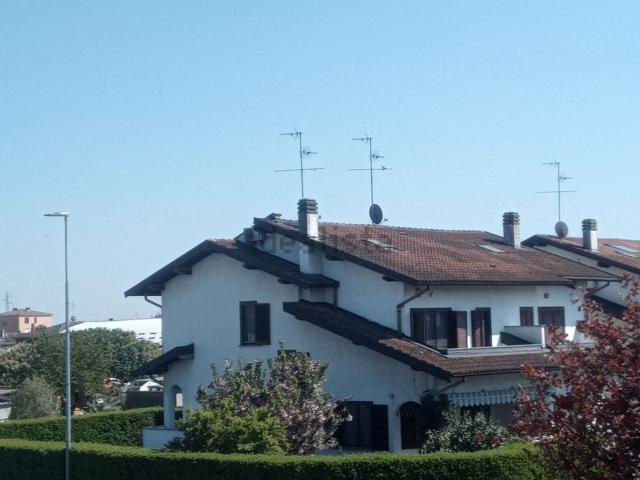 Casa in vendita a Unione dei Comuni I Fontanili, Noviglio