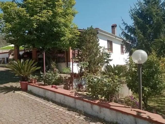 Casa in vendita a Ulica, Roma Capitale