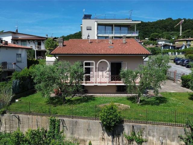 Casa in vendita a Maguzzano, Lonato