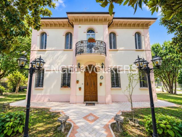 Casa in vendita a Casumaro, Cento