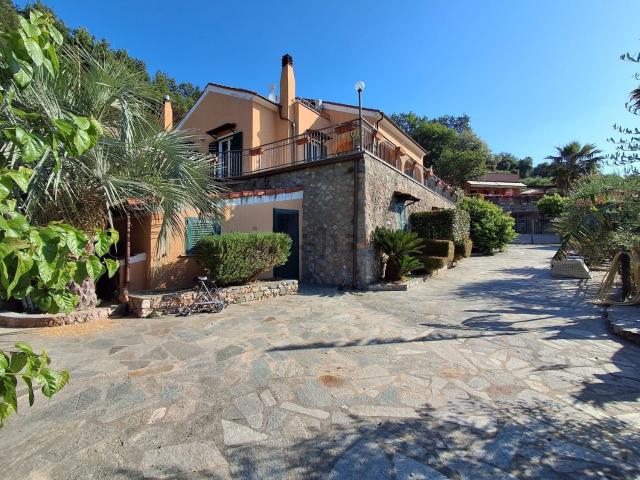 Casa in vendita a Olle Superiore, Finale Ligure