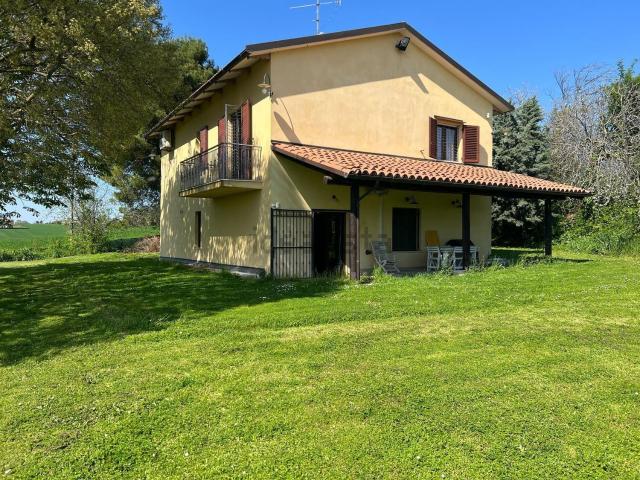 Casa in vendita a Marche, Ancona