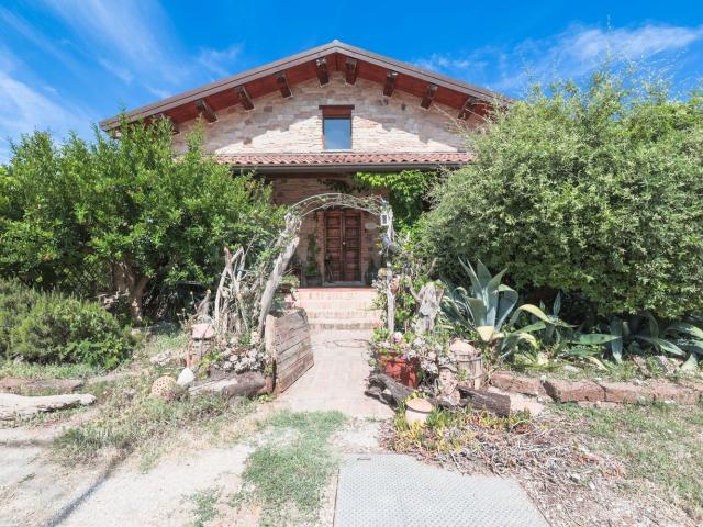 Casa in vendita a Unione di comuni Valmarecchia, Santarcangelo Di