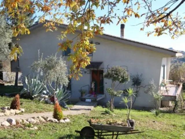 Casa in vendita a Cerreto Sannita, Campania