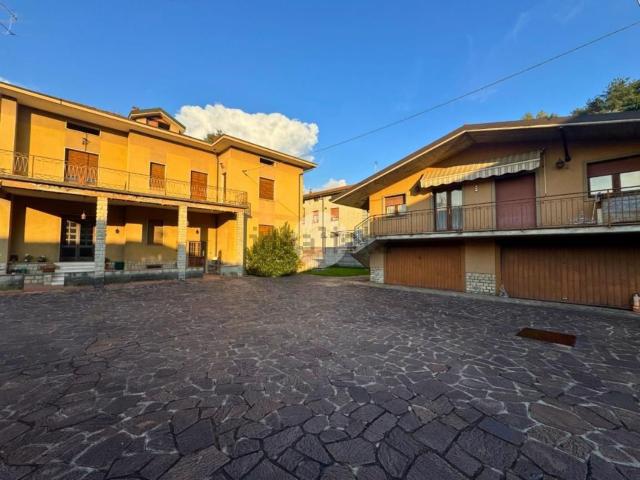 Casa in vendita a Credaro, Lombardia