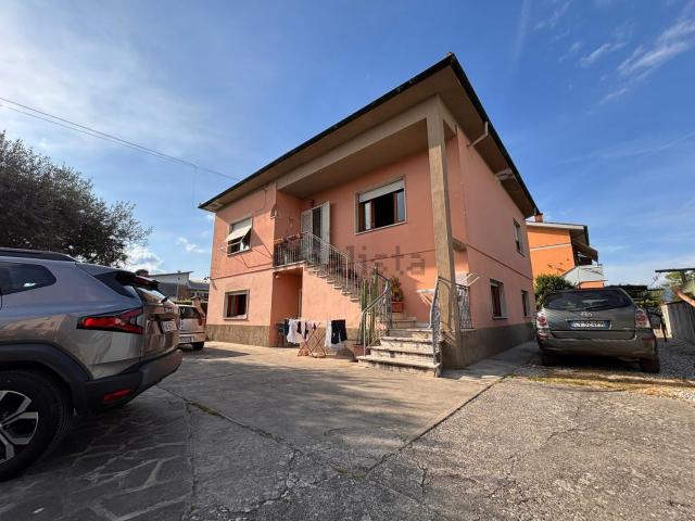 Casa in vendita a Santissima Annunziata, Bagni Di Lucca Ponte
