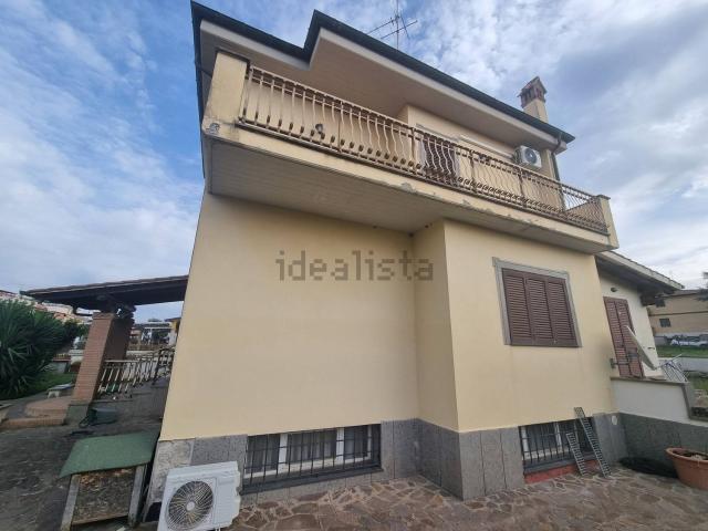 Casa in vendita a Municipio Roma IX, Roma Capitale