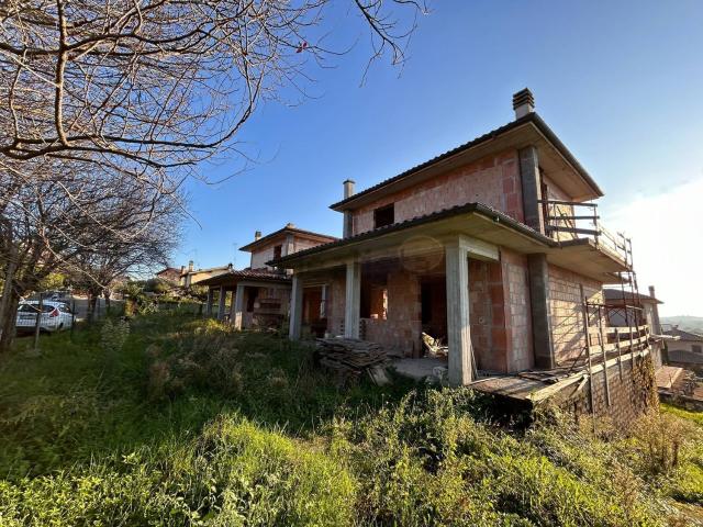 Casa in vendita a Sutri, Lazio