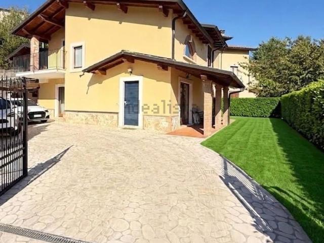 Casa in vendita a Tornimparte, Abruzzo