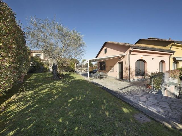 Casa in vendita a Garlenda, Liguria