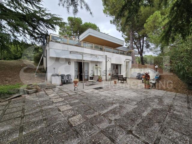Casa in vendita a Sant'Omero, Teramo