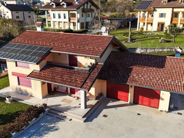 Casa in vendita a San Gregorio Nelle Alpi, Veneto