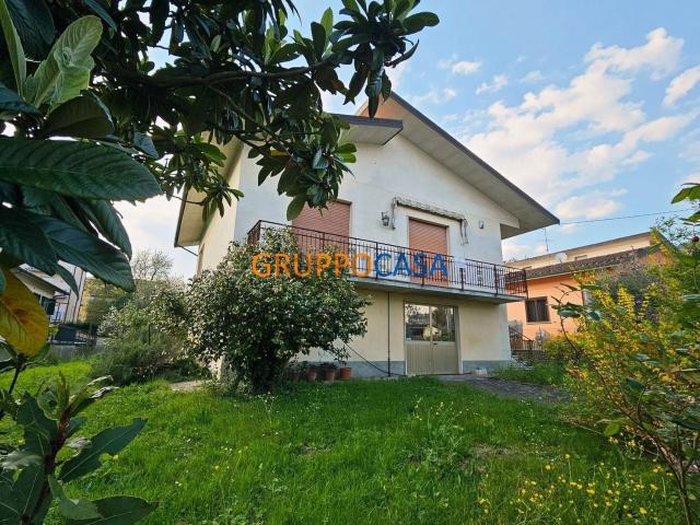 Casa in vendita a Uzzano, Toscana