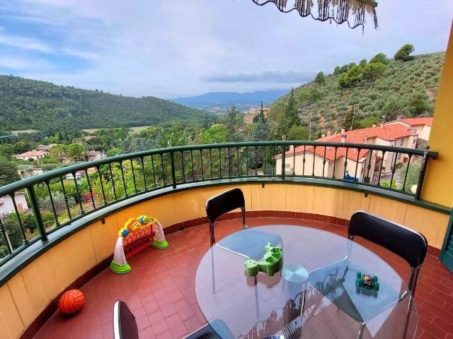 Casa in vendita a Spoleto, Umbria