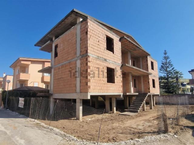 Casa in vendita a Mondragone