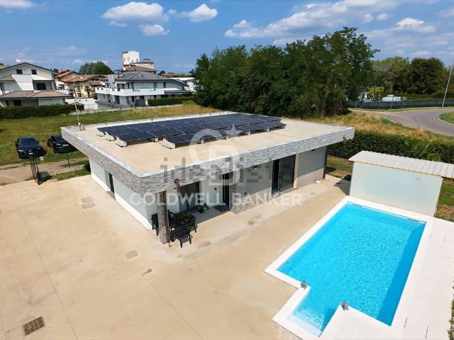 Casa in vendita a Magnago, Lombardia