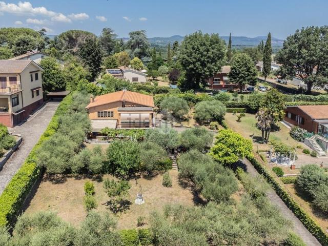 Casa in vendita a Fontevivola, Sutri