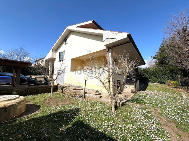 Casa in vendita a Colle Angeloni, Roma Capitale