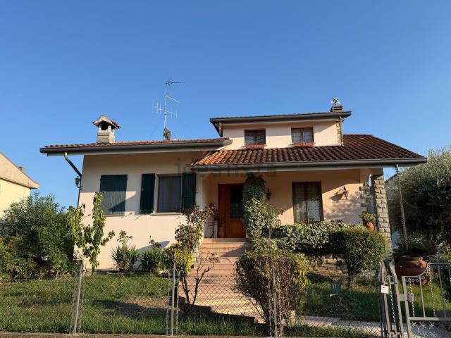 Casa in vendita a Villa Verucchio, Verucchio