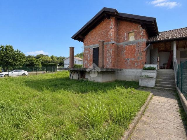Casa in vendita a Dorzano, Biella