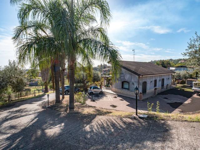 Casa in vendita a Santa Venerina, Sicilia