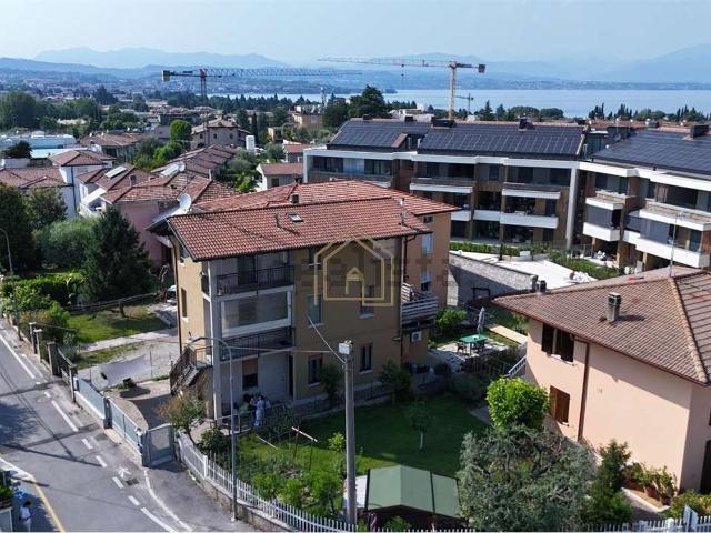 Casa in vendita a Rivoltella del Garda, Desenzano Del Garda