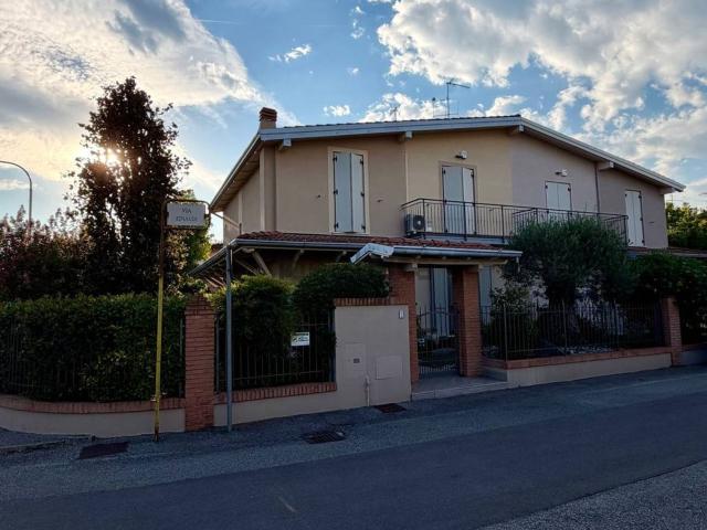 Casa in vendita a Bagnolo Mella, Brescia