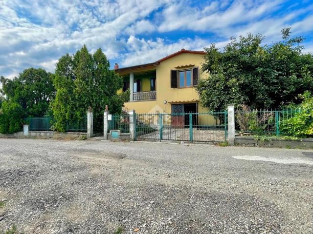 Casa in vendita a Scarperia, Scarperia e San Piero